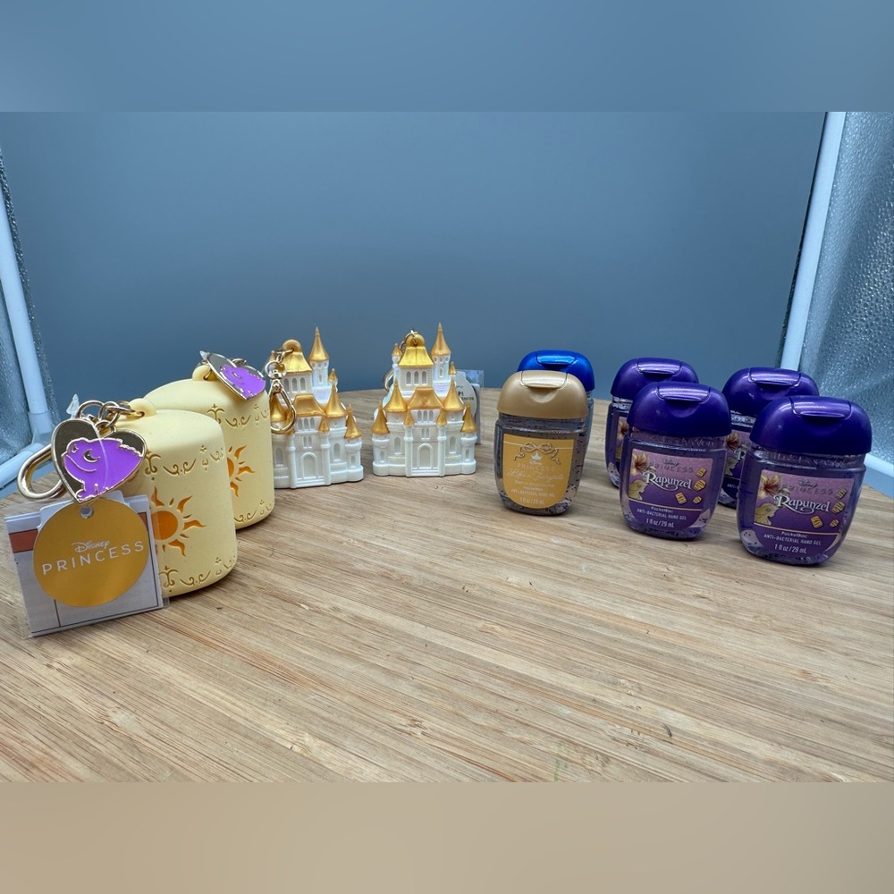 Bath & Body Works Disney Princess Pocketbac Holder 2026 Bundle